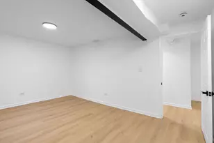 419 Cleveland St, Gary, IN 46404 - Photo 34