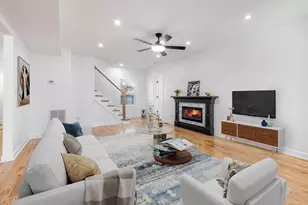 419 Cleveland St, Gary, IN 46404 - Photo 14