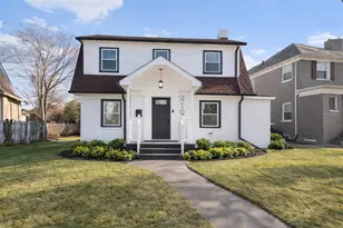 419 Cleveland St, Gary, IN 46404 - Photo 1