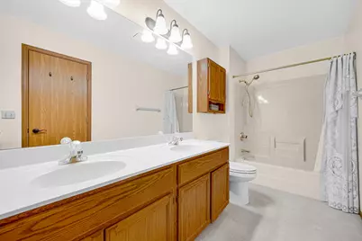 633 W 94th Court, Crown Point, IN 46307 - Photo 22