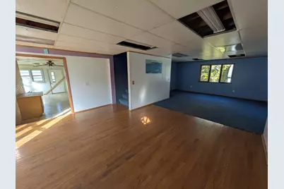 6472 W US Highway 30, Wanatah, IN 46390 - Photo 2