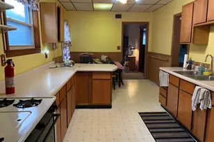 546 Gostlin St, Hammond, IN 46327 - Photo 6