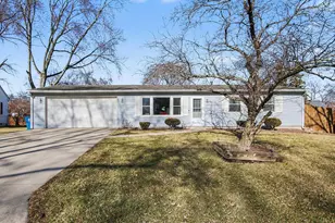 431 Piedmont Rd, Valparaiso, IN 46385 - Photo 1