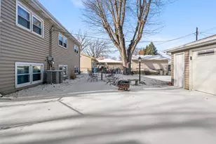 3519 45th St, Highland, IN 46322 - Photo 28