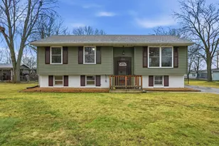 715 Cheyenne Dr, Lowell, IN 46356 - Photo 20