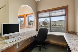 2502 Beech St, Valparaiso, IN 46383 - Photo 6