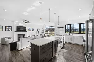 306 W Prairie Ln, Valparaiso, IN 46385 - Photo 18