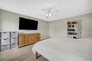 566 Fox Burrow Ct, Valparaiso, IN 46385 - Photo 14