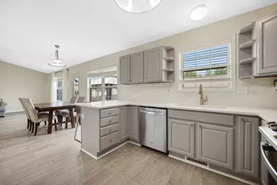 566 Fox Burrow Court, Valparaiso, IN 46385 - Photo 10