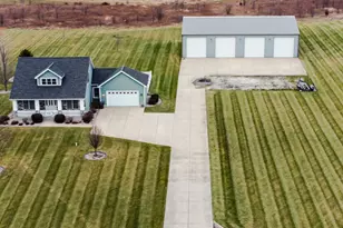 491 W Division Rd, Valparaiso, IN 46385 - Photo 2