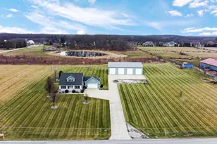 491 W Division Rd, Valparaiso, IN 46385 - Photo 4