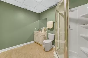 491 W Division Rd, Valparaiso, IN 46385 - Photo 34