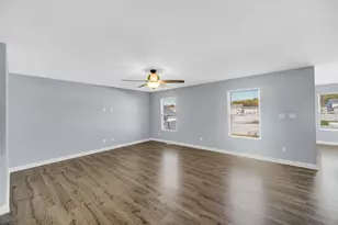 7428 E 120th Ave, Crown Point, IN 46307 - Photo 6