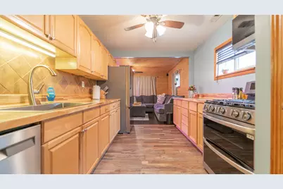 3161 Pulaski Street, Hobart, IN 46342 - Photo 6