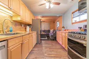 3161 Pulaski St, Hobart, IN 46342 - Photo 6