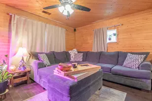 3161 Pulaski St, Hobart, IN 46342 - Photo 4