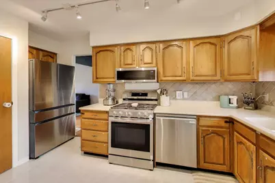 2530 Capri Drive, Schererville, IN 46375 - Photo 12