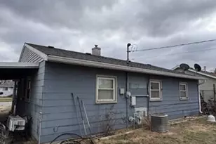 7212 Rhode Island Ave, Hammond, IN 46323 - Photo 2