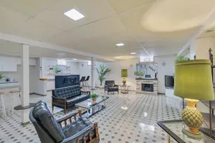 237 Blickview Dr, Schererville, IN 46375 - Photo 22