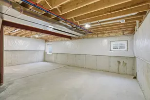 9141 Columbia Ave, Munster, IN 46321 - Photo 30