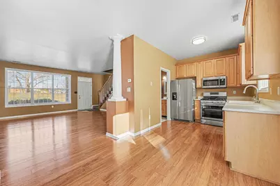 2912 Cambridge Way #2912, Highland, IN 46322 - Photo 6