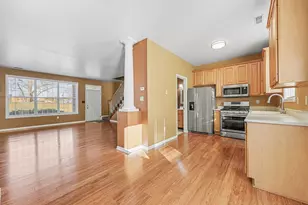 2912 Cambridge Way, Highland, IN 46322 - Photo 6