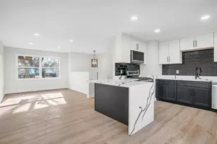 3254 W 74th Ct, Merrillville, IN 46410 - Photo 14