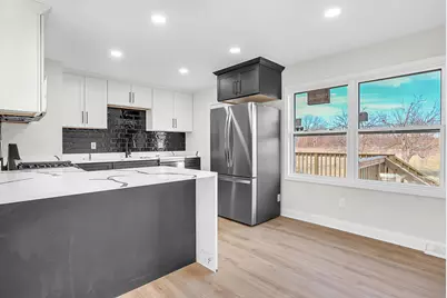 3254 W 74th Court, Merrillville, IN 46410 - Photo 10