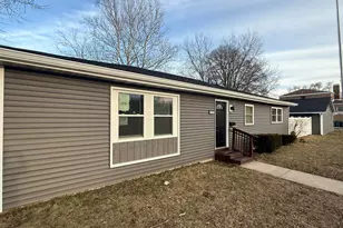 103 Michigan St, Chesterton, IN 46304 - Photo 4