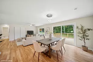 9102 W Valley Ct, Michigan City, IN 46360 - Photo 6