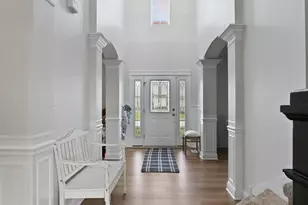 10148 Sentry Dr, Saint John, IN 46373 - Photo 6