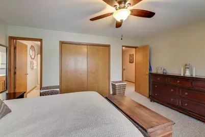 6926 Hawk Drive, Schererville, IN 46375 - Photo 18