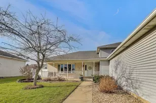 6926 Hawk Dr, Schererville, IN 46375 - Photo 4