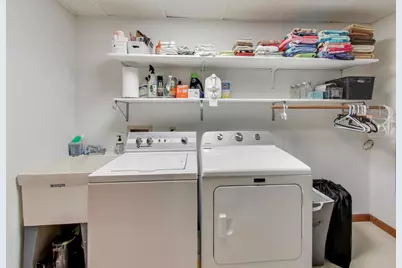 6926 Hawk Drive, Schererville, IN 46375 - Photo 32