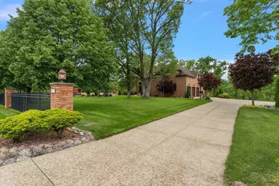 5788 E 105th Place, Crown Point, IN 46307 - Photo 2