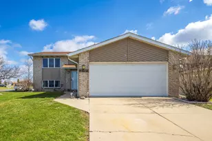 9931 Tyler St, Crown Point, IN 46307 - Photo 1