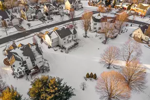 3204 Clairborne Crossing, Valparaiso, IN 46385 - Photo 10