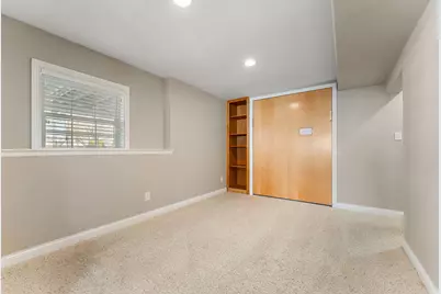 3204 Clairborne Crossing, Valparaiso, IN 46385 - Photo 32