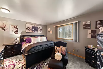 2400 W 59th Place, Merrillville, IN 46410 - Photo 8