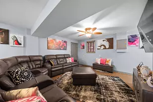 2400 W 59th Pl, Merrillville, IN 46410 - Photo 12