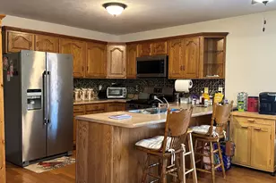 11869 Salyer Dr, Wheatfield, IN 46392 - Photo 12