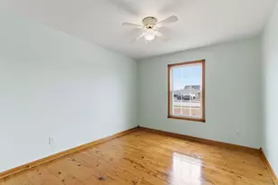 11869 Salyer Dr, Wheatfield, IN 46392 - Photo 14