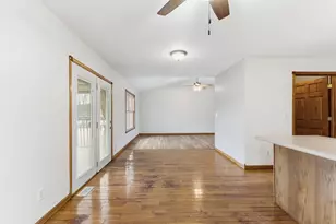 11869 Salyer Dr, Wheatfield, IN 46392 - Photo 8