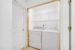 7210 E 97th Ave, Crown Point, IN 46307 - Photo 18