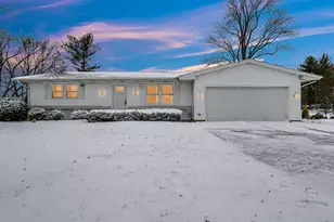 7210 E 97th Ave, Crown Point, IN 46307 - Photo 1