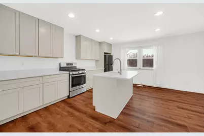 7210 E 97th Avenue, Crown Point, IN 46307 - Photo 8