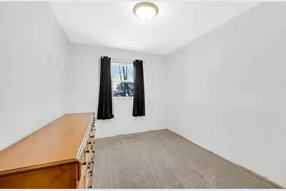 7210 E 97th Avenue, Crown Point, IN 46307 - Photo 16