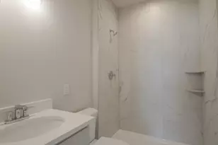 1861 Trailbrook Dr, Valparaiso, IN 46385 - Photo 14