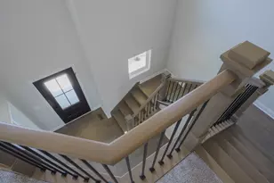 1861 Trailbrook Dr, Valparaiso, IN 46385 - Photo 16