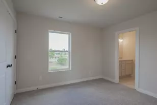 1861 Trailbrook Dr, Valparaiso, IN 46385 - Photo 24